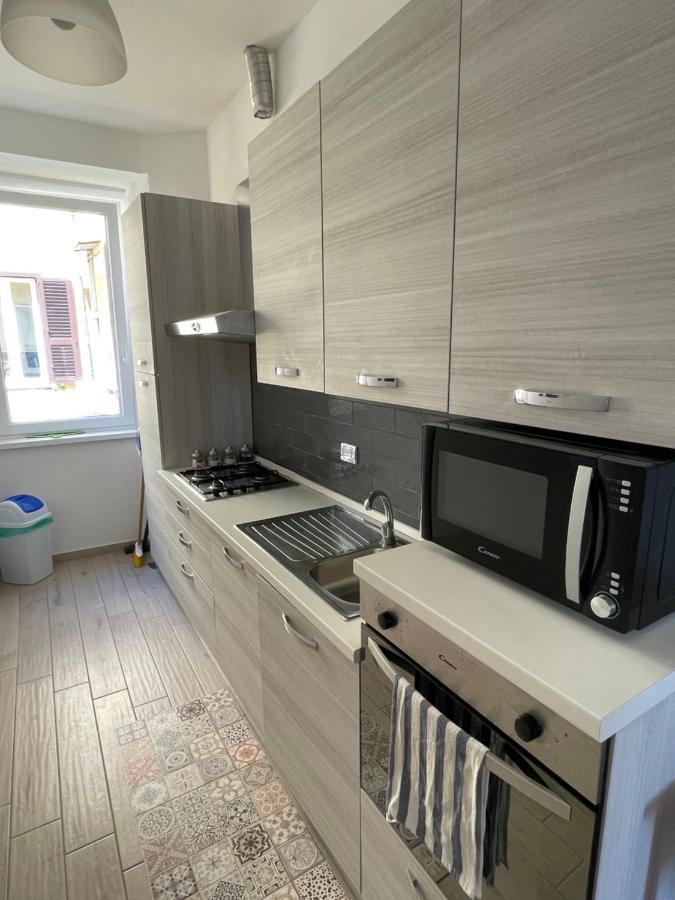 Domus Art Suites Merulana Рим Экстерьер фото