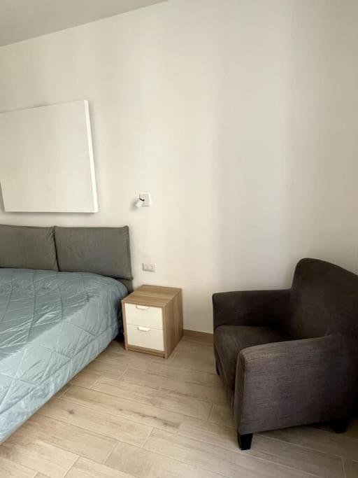 Domus Art Suites Merulana Рим Экстерьер фото