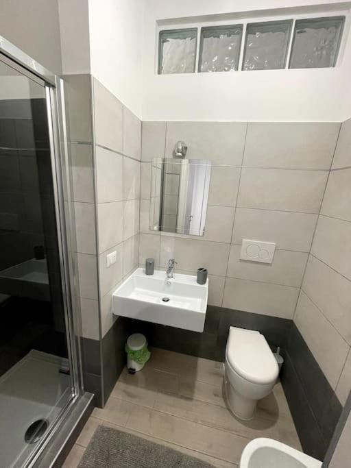 Domus Art Suites Merulana Рим Экстерьер фото