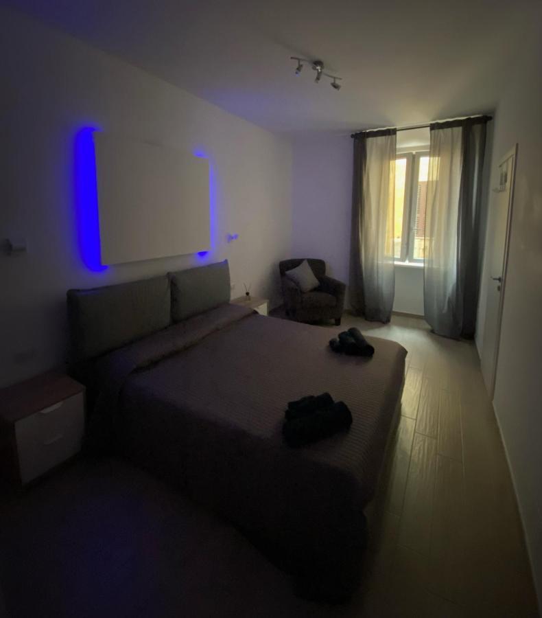 Domus Art Suites Merulana Рим Экстерьер фото