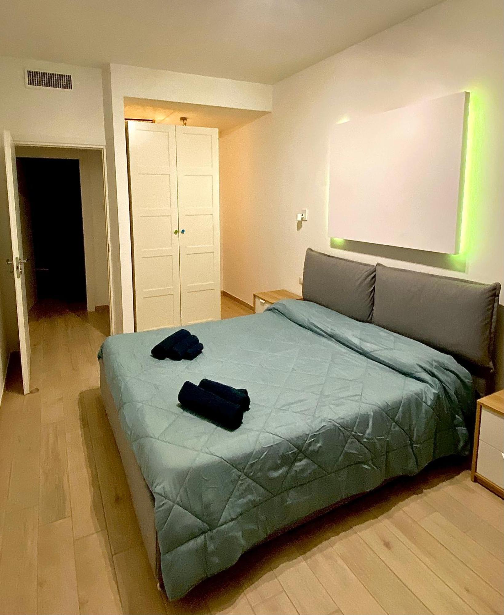 Domus Art Suites Merulana Рим Экстерьер фото